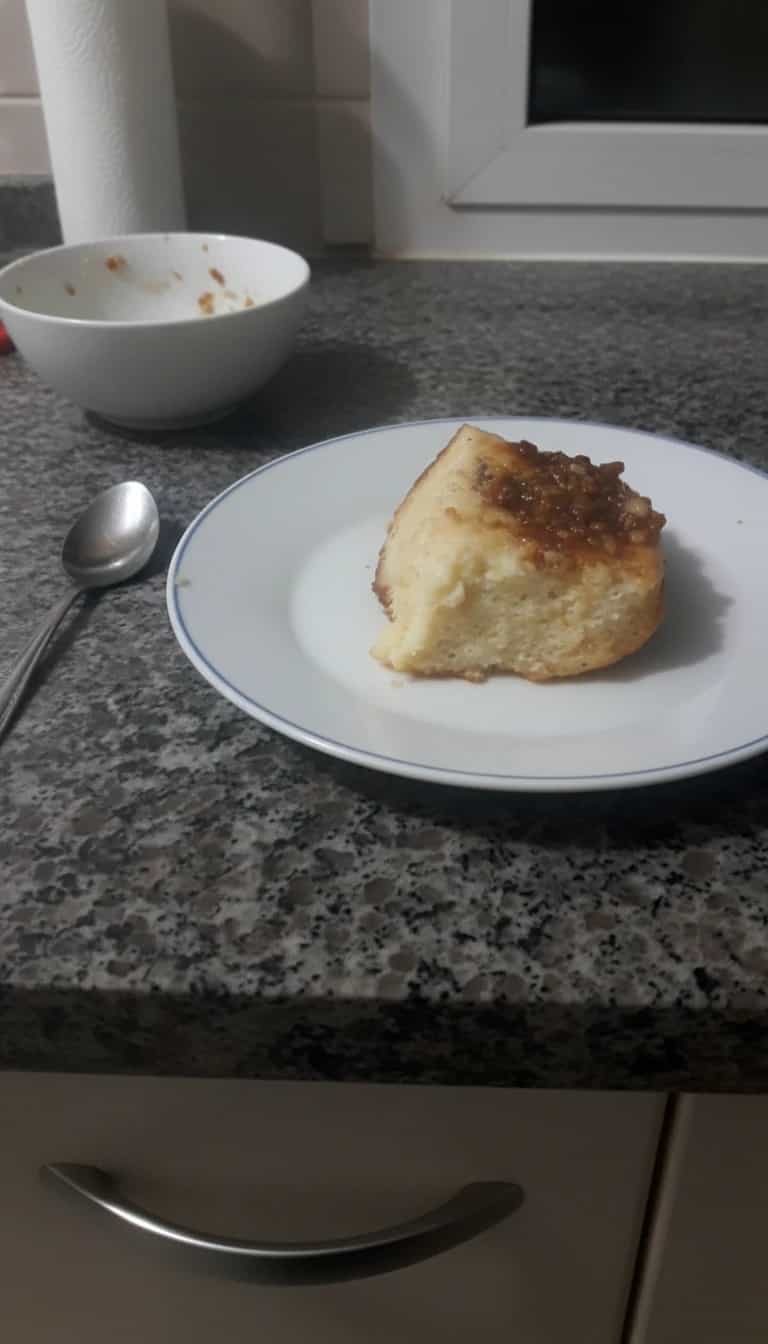 Foto deliciosa de Pudim Cremoso de Pão pronta para servir - Pudins & Cremes