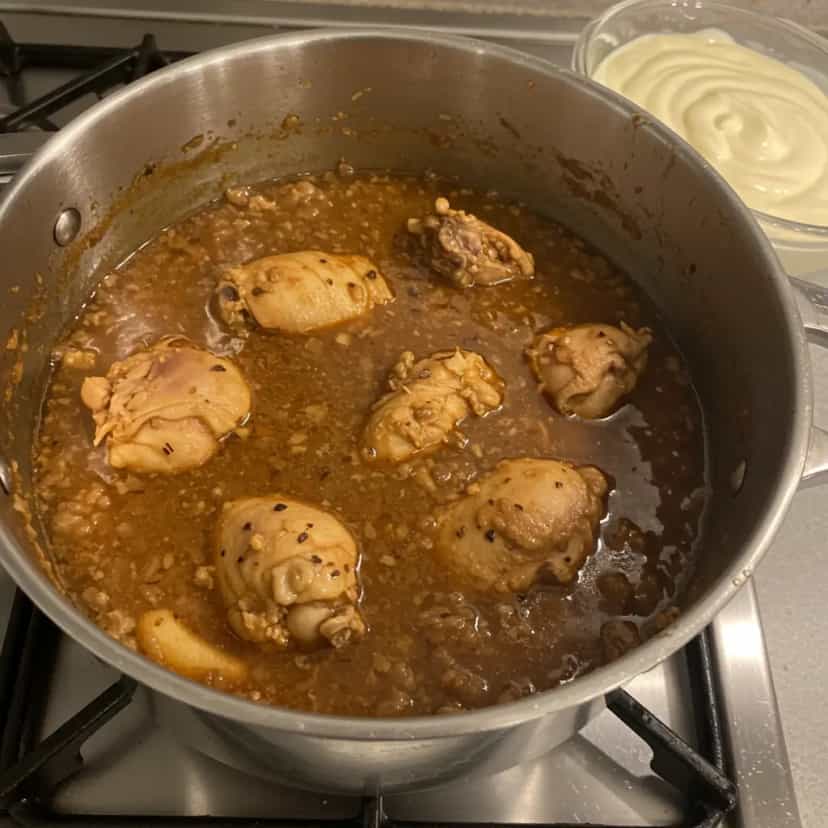 Foto deliciosa de Quiabada Mineira pronta para servir - Pratos Brasileiros Icônicos