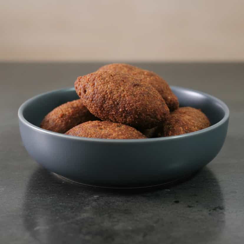 Foto deliciosa de Quibe Tradicional pronta para servir - Outras Receitas