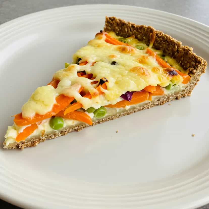 Foto deliciosa de Quiche Arco-Íris de Fibra Mais pronta para servir - Tortas Salgadas