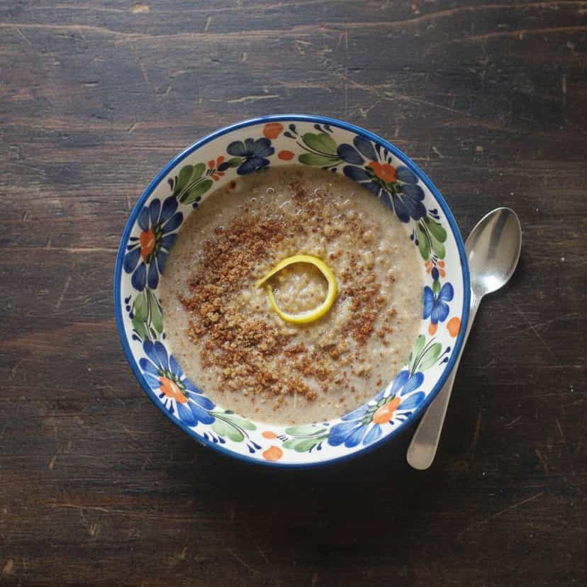 Foto deliciosa de Quinoa Doce com Leite de Amêndoas pronta para servir - Pudins & Cremes