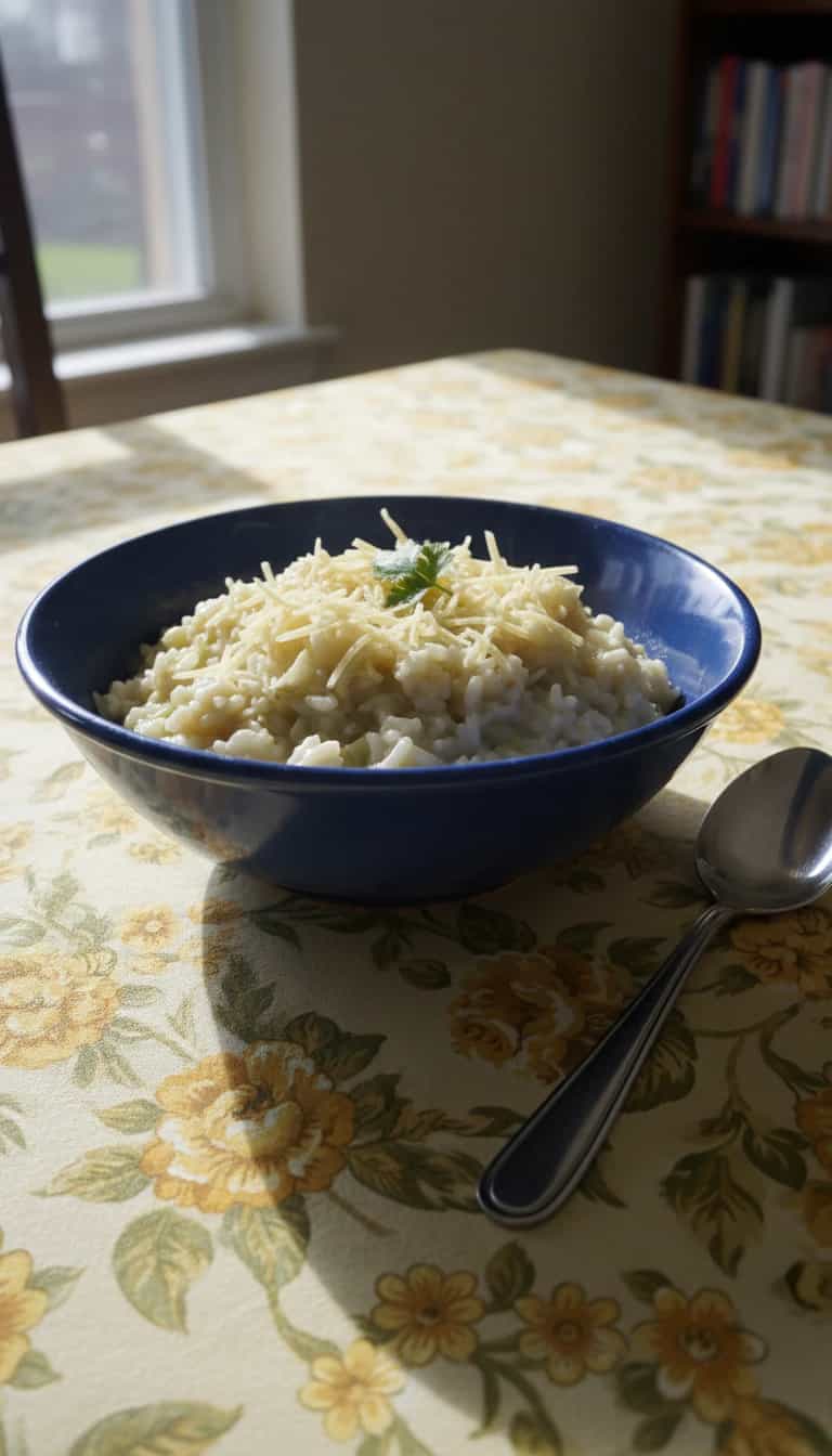 Foto deliciosa de Risoto Cremoso de Alho-Poró pronta para servir - Massas & Macarrão