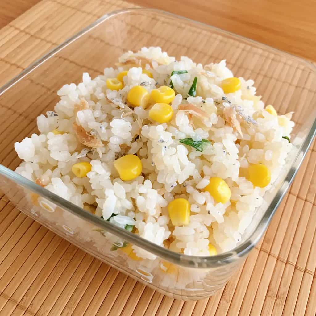 Risoto cremoso de atum com milho verde