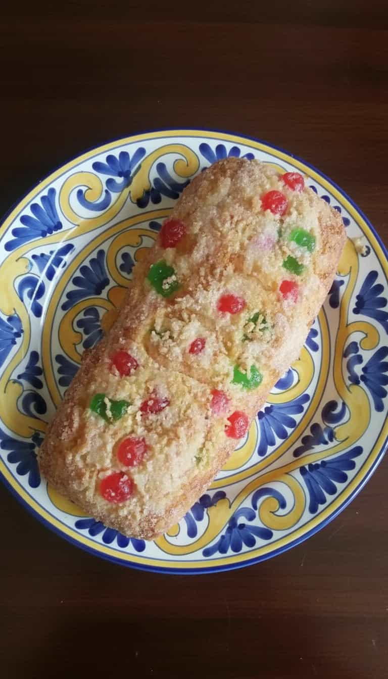 Foto deliciosa de Roscas de Frutas Caseiras pronta para servir - Lanches de Padaria