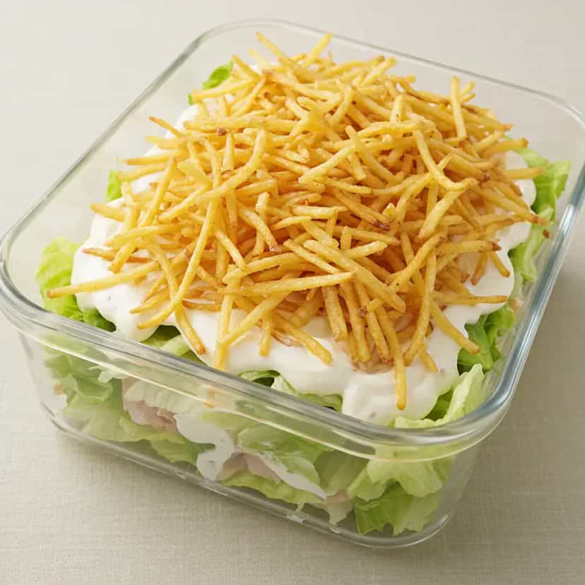 Foto deliciosa de Salada de Alface com Bacon Crocante pronta para servir - Outras Receitas