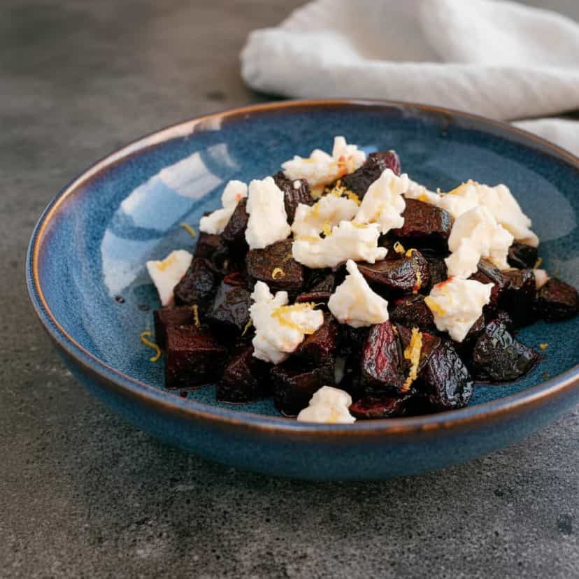 Foto deliciosa de Salada de Beterraba Caramelizada pronta para servir - Saladas