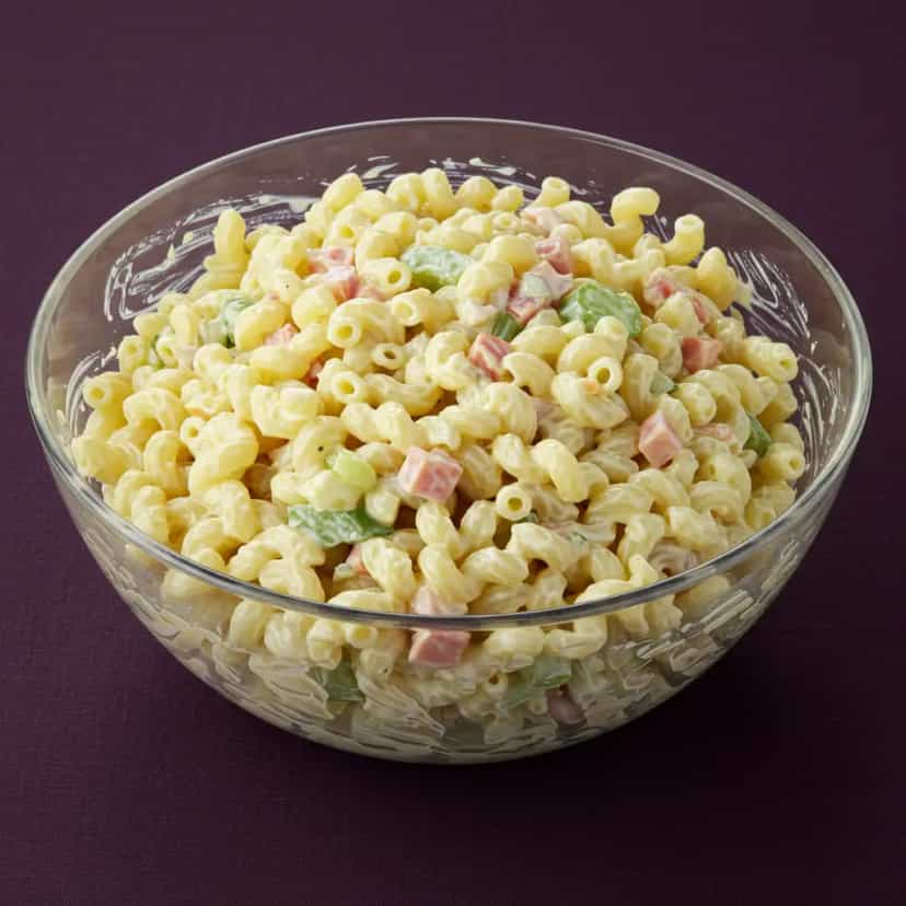 Foto deliciosa de Salada de Macarrão Colorida pronta para servir - Outras Receitas