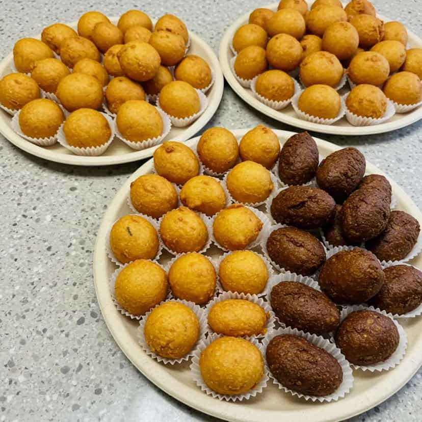 Foto deliciosa de Salgadinhos de Festa: Receita Básica pronta para servir - Salgadinhos