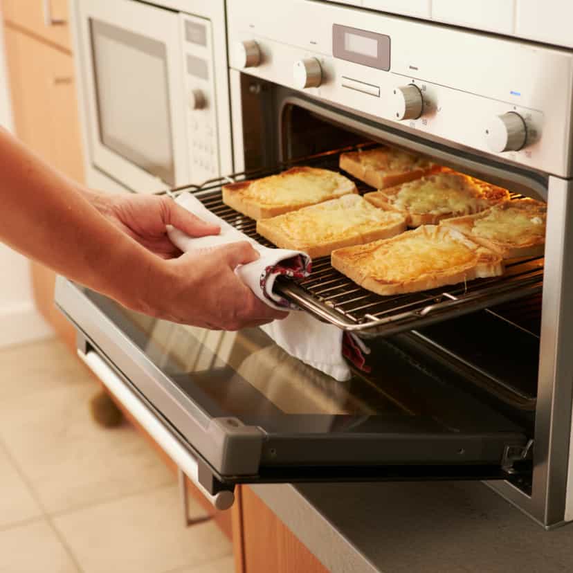 Foto deliciosa de Sanduíche de Forno Cremoso pronta para servir - Lanches de Padaria