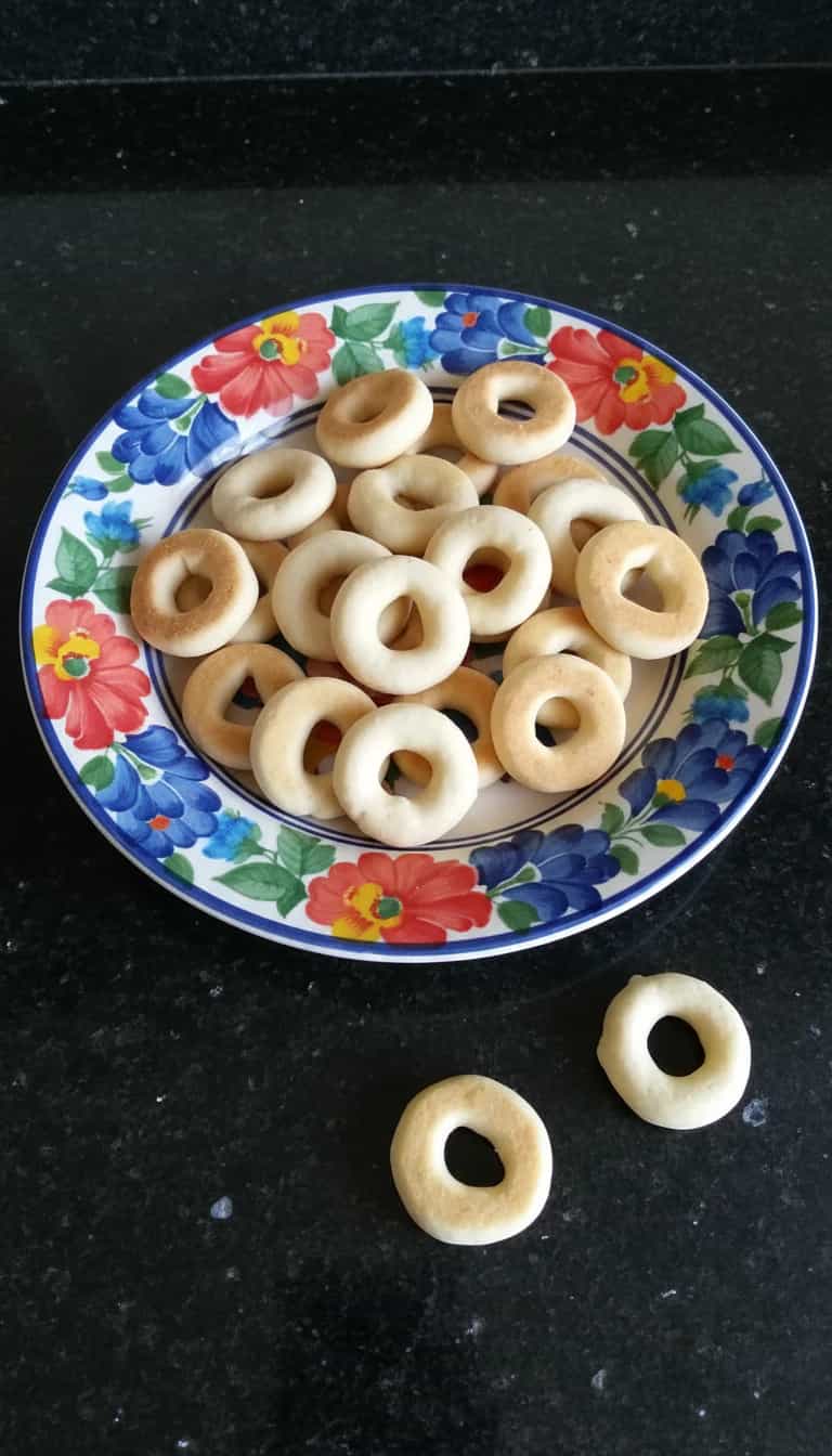 Foto deliciosa de Sequilhos Amanteigados: Receita Caseira pronta para servir - Brownies & Cookies