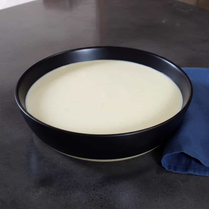 Foto deliciosa de Sorvete Cremoso Tricolor pronta para servir - Doces Gelados & Sorvetes