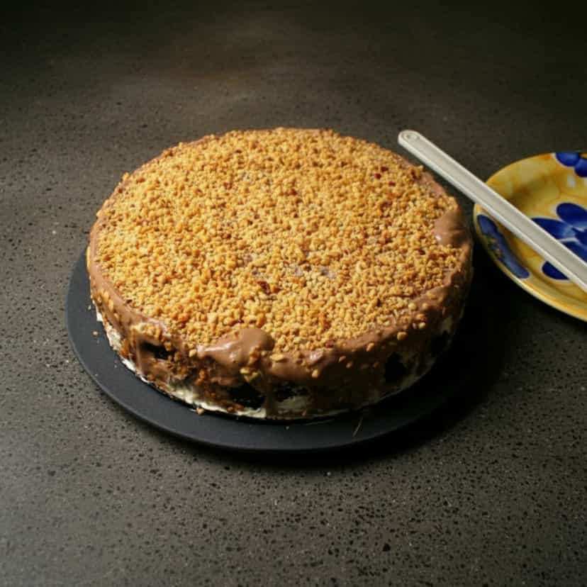 Foto deliciosa de Torta Alemã de Chocolate pronta para servir - Tortas & Tortinhas