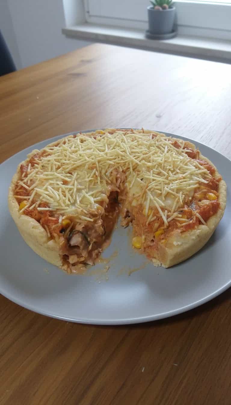 Foto deliciosa de Torta Cremosa de Frango pronta para servir - Tortas Salgadas