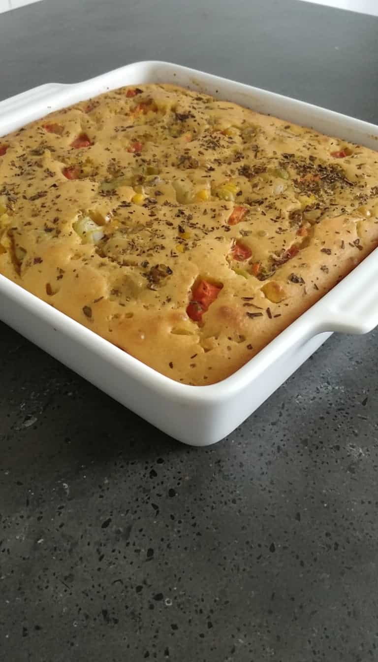 Foto deliciosa de Torta de Brócolis com Requeijão pronta para servir - Tortas Salgadas