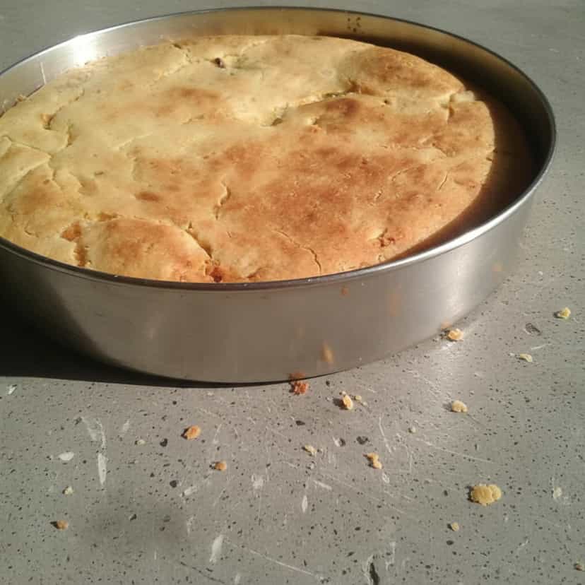 Foto deliciosa de Torta de Frango Cremosa pronta para servir - Tortas Salgadas