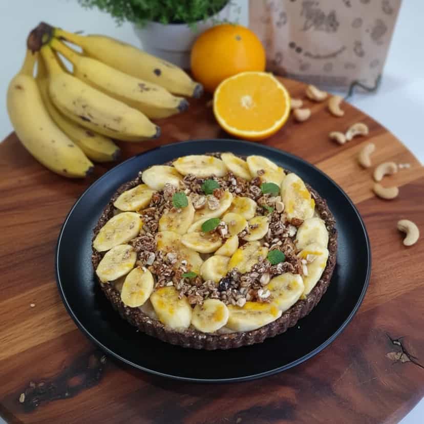 Foto deliciosa de Torta Mousse de Banana com Granola pronta para servir - Tortas & Tortinhas