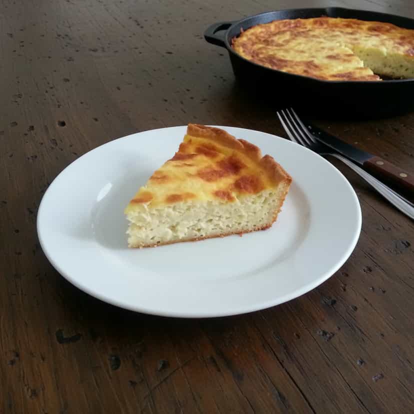 Foto deliciosa de Torta Quatro Queijos pronta para servir - Tortas Salgadas