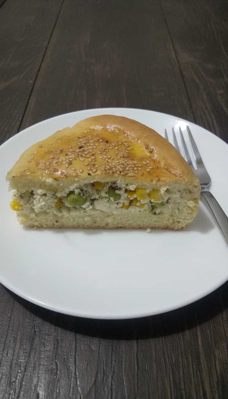 Foto deliciosa de Torta Salgada de Ricota e Milho pronta para servir - Tortas Salgadas