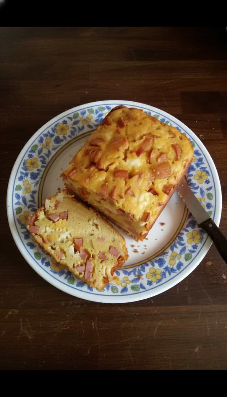 Foto deliciosa de Torta Salgada Fácil pronta para servir - Outras Receitas
