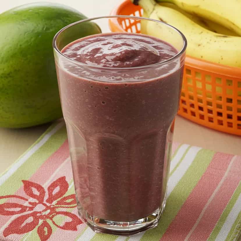 Foto deliciosa de Vitamina Energética de Açaí pronta para servir - Sucos & Smoothies