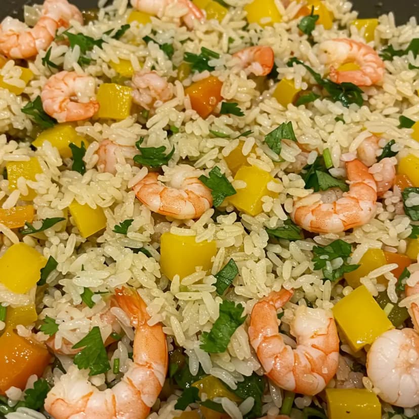 Arroz à grega com camarão