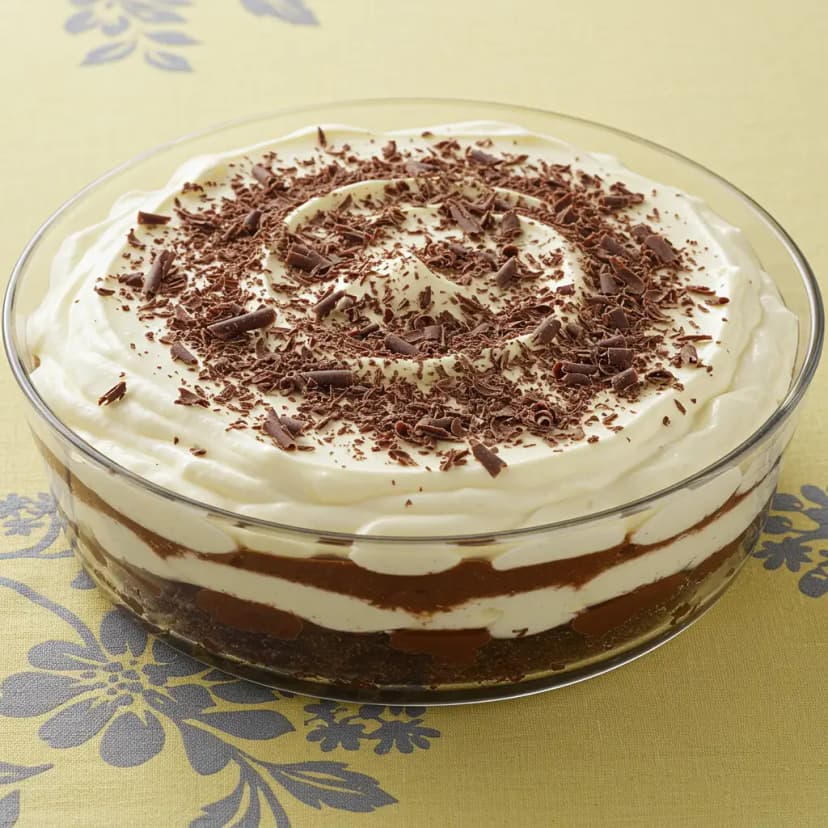 Torta Cremosa de Bolacha com Chocolate