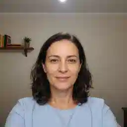 Débora Xavier Vieira