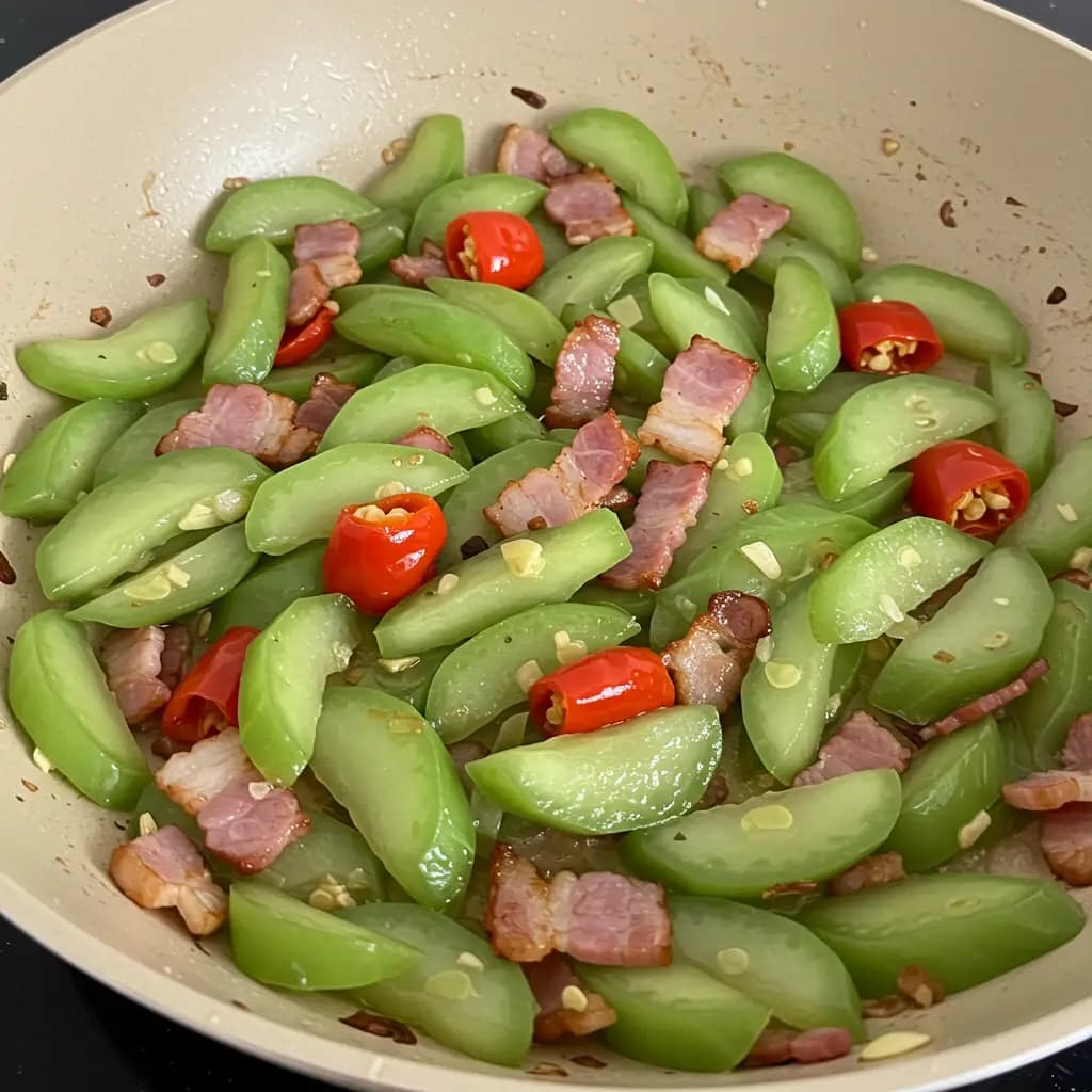 Receita de Jiló Refogado com Bacon