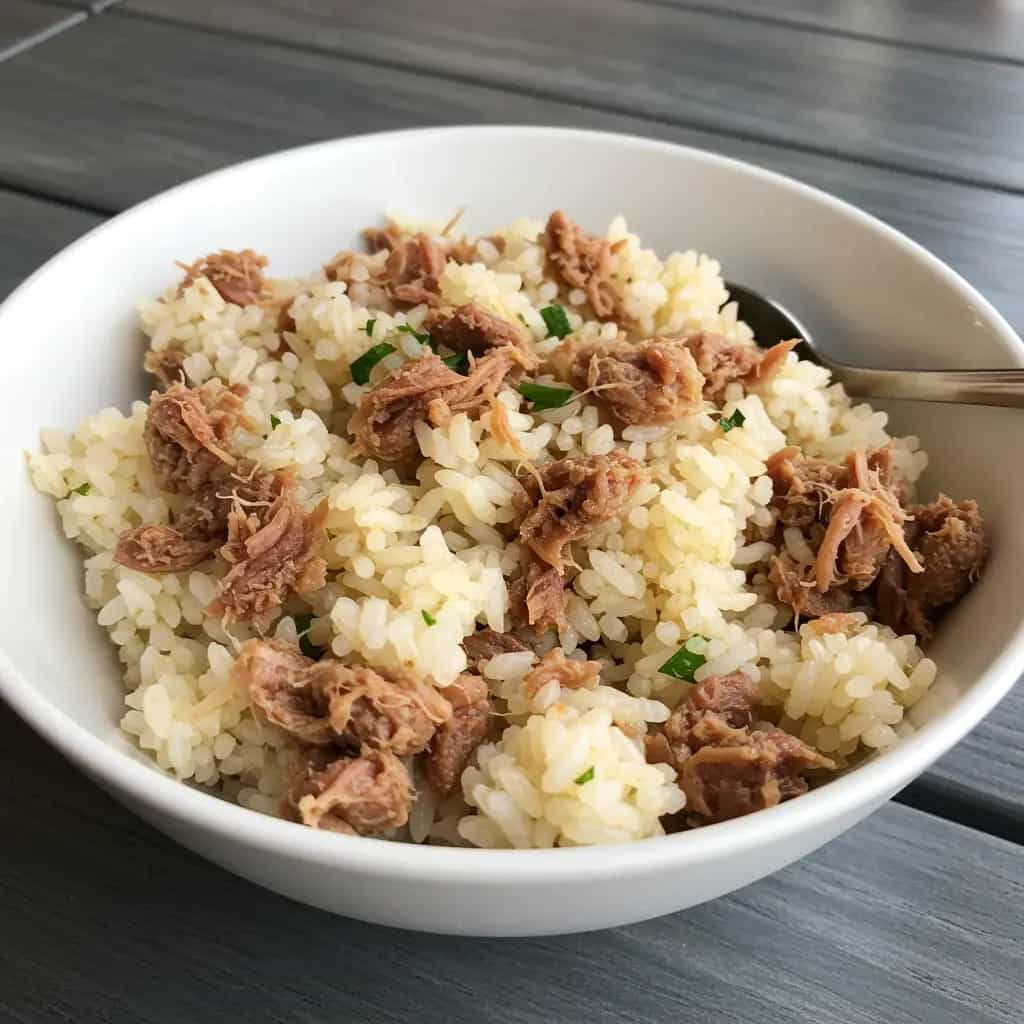 Arroz com Carne Desfiada ao Forno
