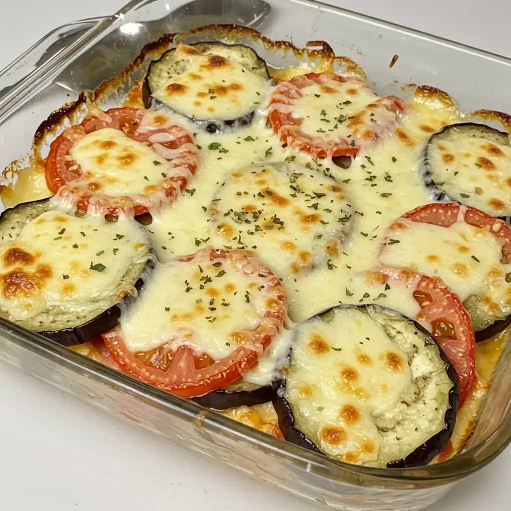 Beringela Gratinada ao Molho Inglês