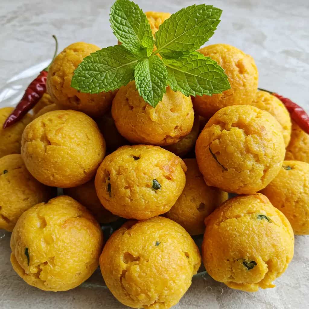 Bolinhos de Frutas Pão com Bacalhau