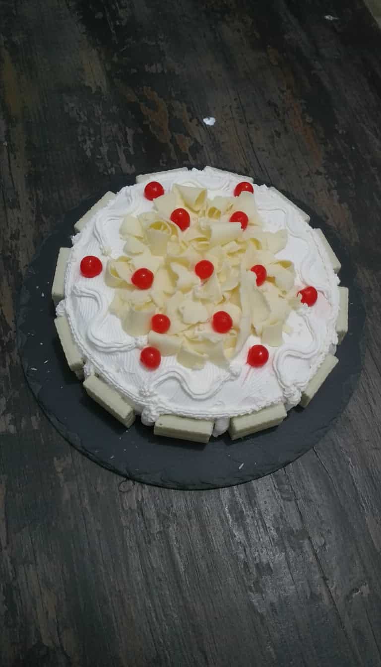 Bolo de Leite em Pó com Creme de Leite Condensado