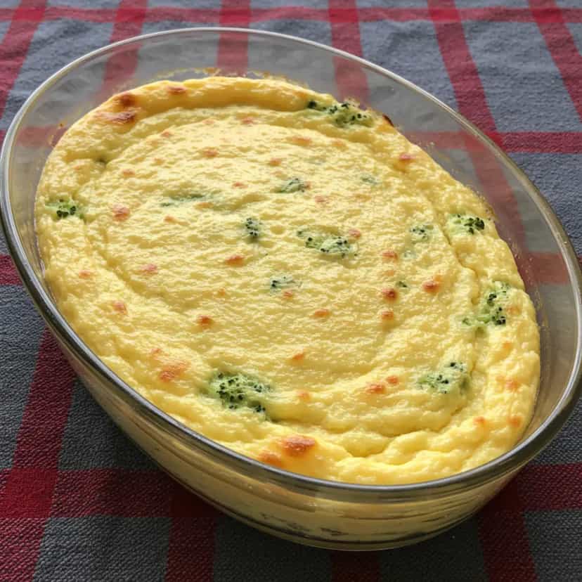 Foto deliciosa de Brócolis ao Creme pronta para servir - Almoço & Jantar