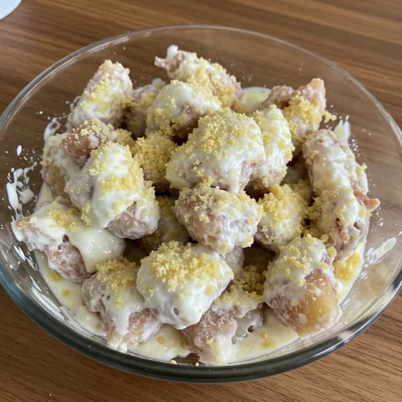 Foto deliciosa de Coxa de frango com creme de leite pronta para servir - Carnes & Frango