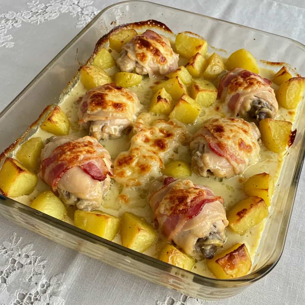 Coxas de Frango ao Requeijão e Bacon