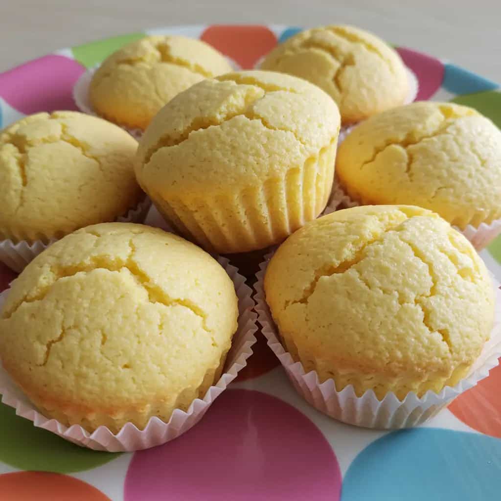 Cupcakes Romeu e Julieta: Pão de Queijo com Goiabada