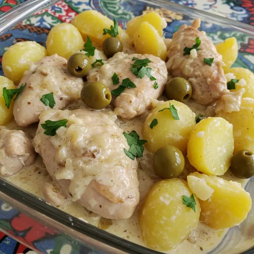 Foto deliciosa de Frango Cremoso com Batata ao Microondas pronta para servir - No Micro-ondas