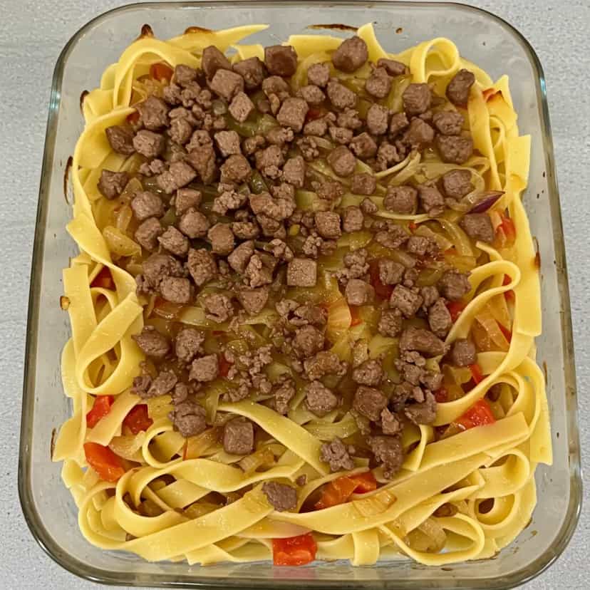 Foto deliciosa de Macarrão com calabresa e requeijão - rapidinha pronta para servir - Outras Receitas