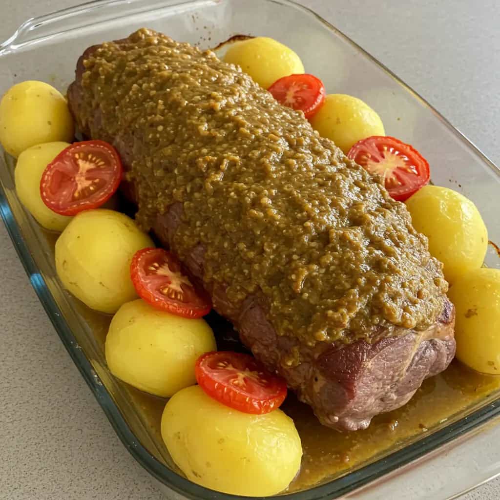 Maminha Assada com Molho de Vinho Tinto