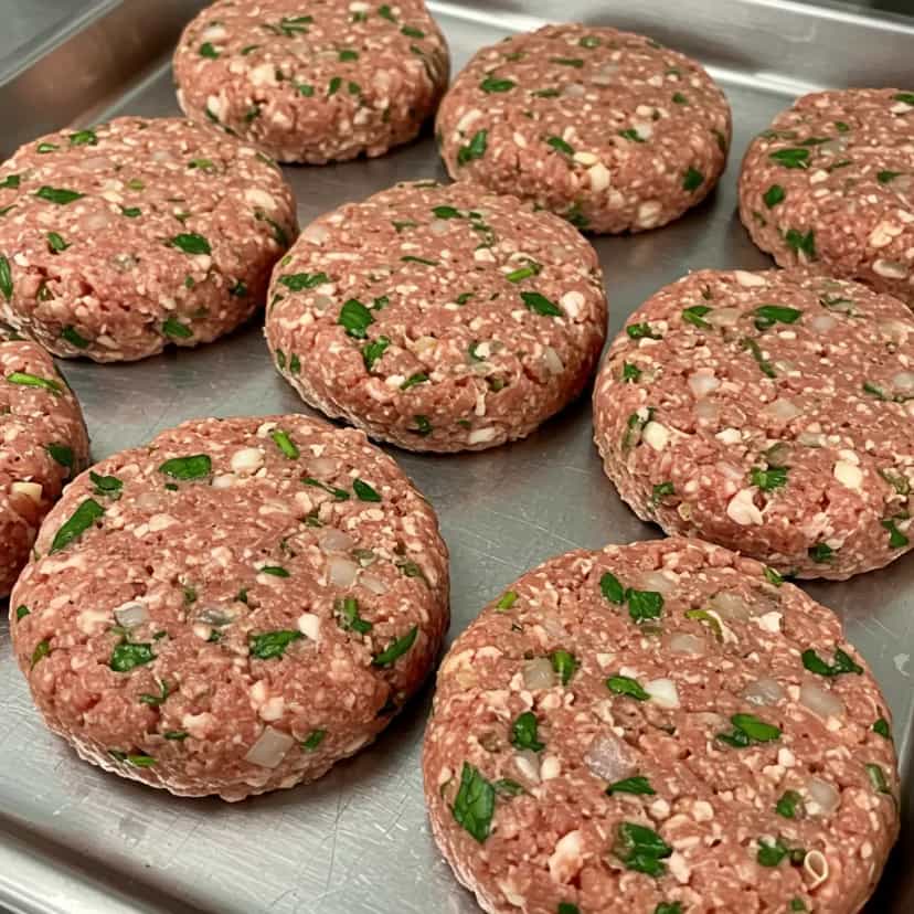 Foto deliciosa de Mini-Hambúrguer Caseiro pronta para servir - Salgadinhos