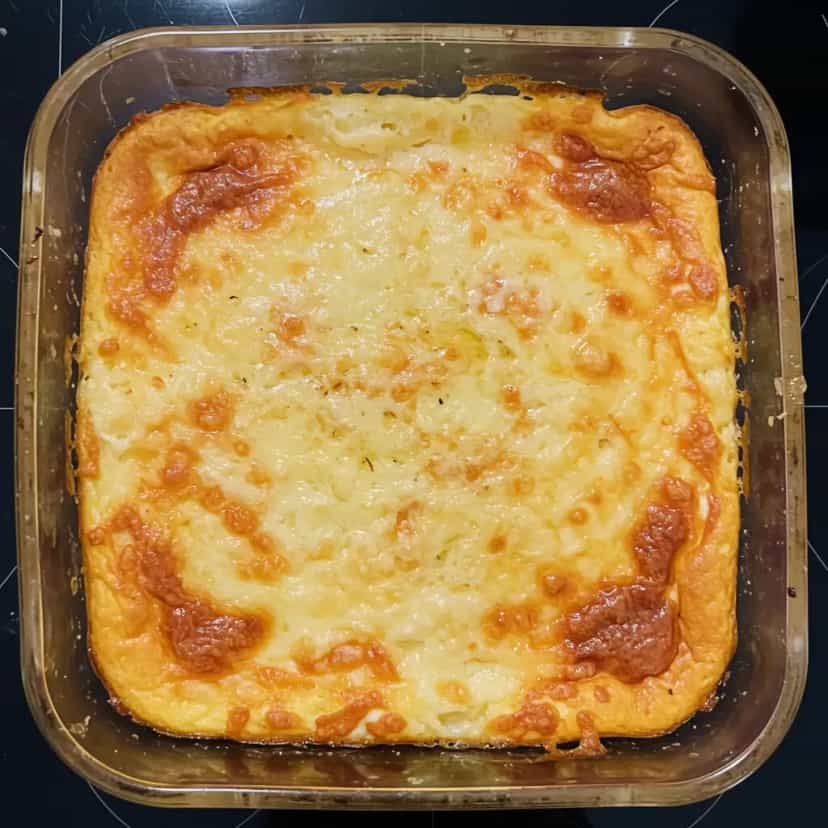 Foto deliciosa de Omelete de Forno com Sardinha pronta para servir - Peixes & Frutos do Mar