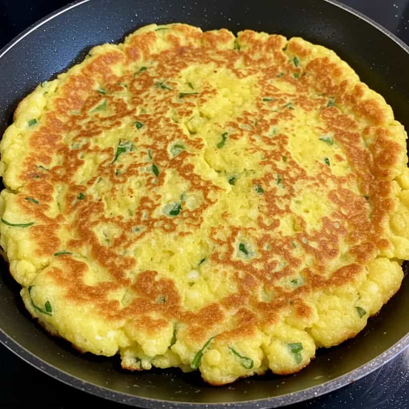 Foto deliciosa de Omelete Deliciosa pronta para servir - Ovos