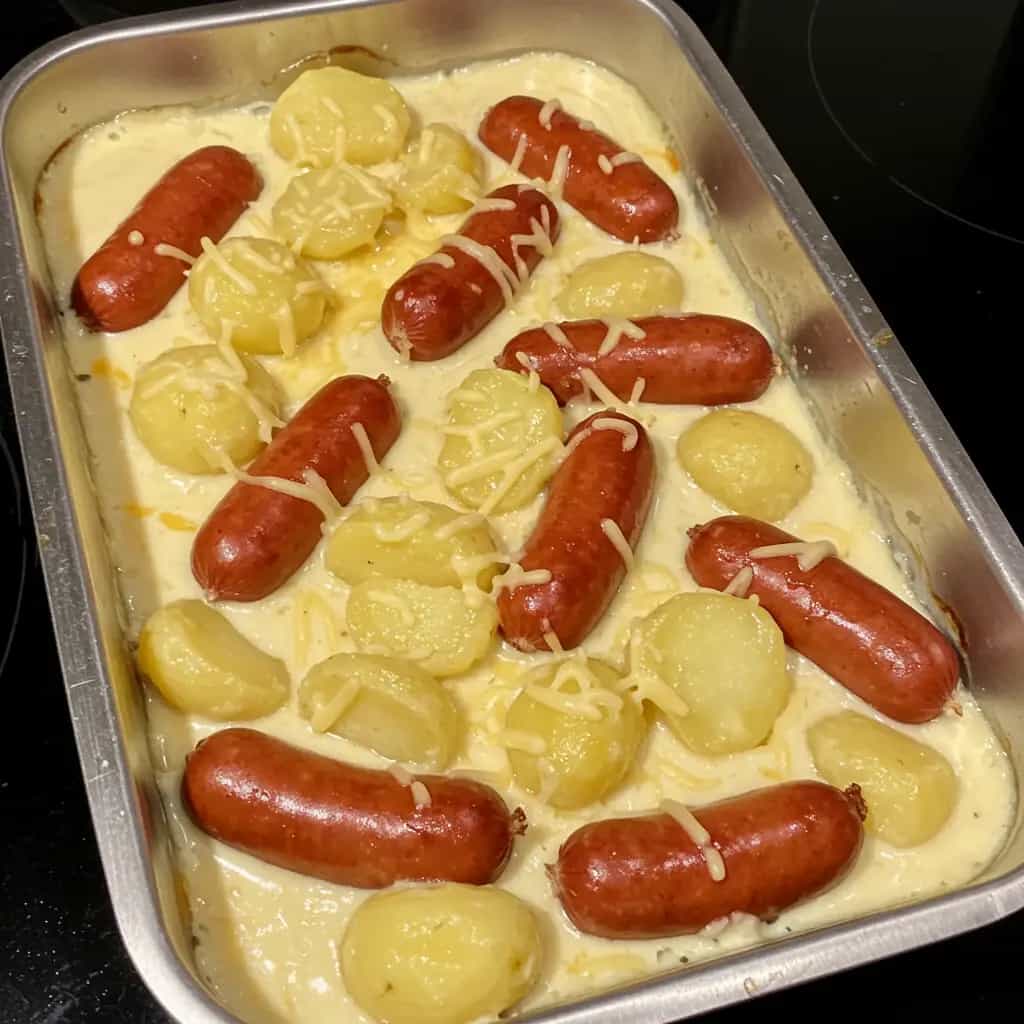Salsicha e Batata ao Forno com Requeijão