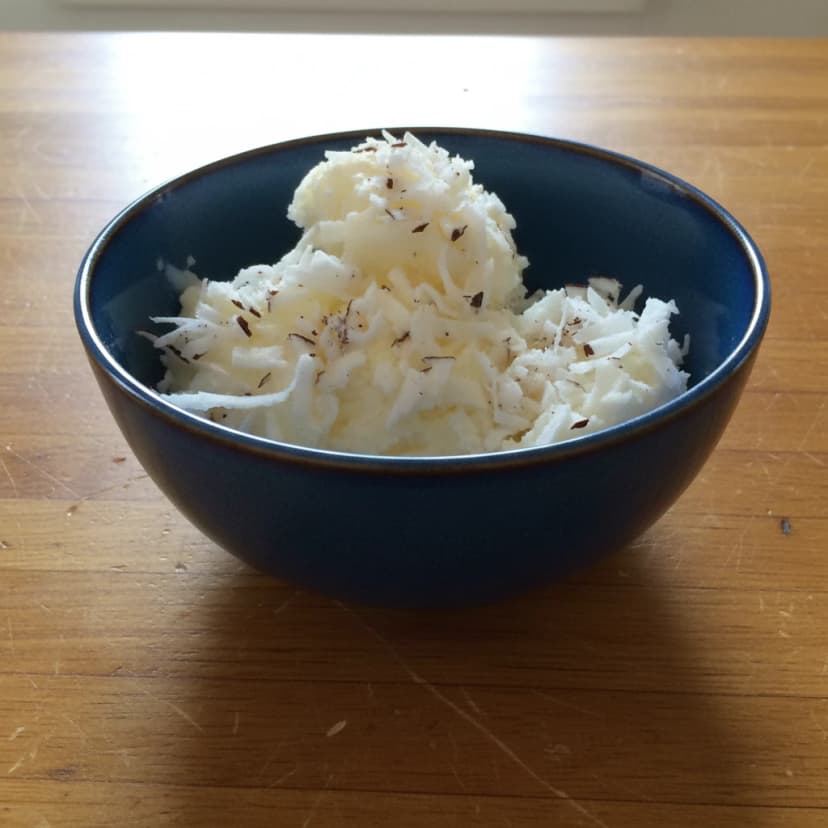 Sorvete Cremoso de Coco (Prático e Rápido)