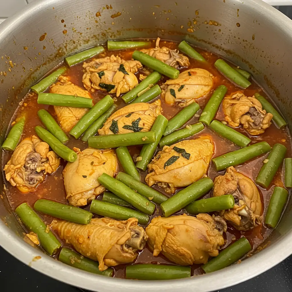 Coxa e Sobrecoxa com Quiabo ao Molho Cremoso